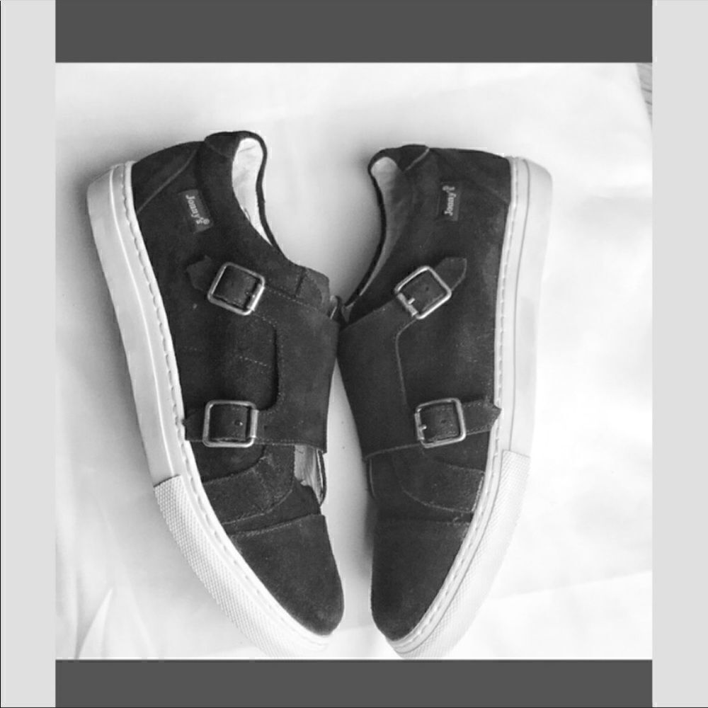 Jonny’s double buckle black suede sneakers…